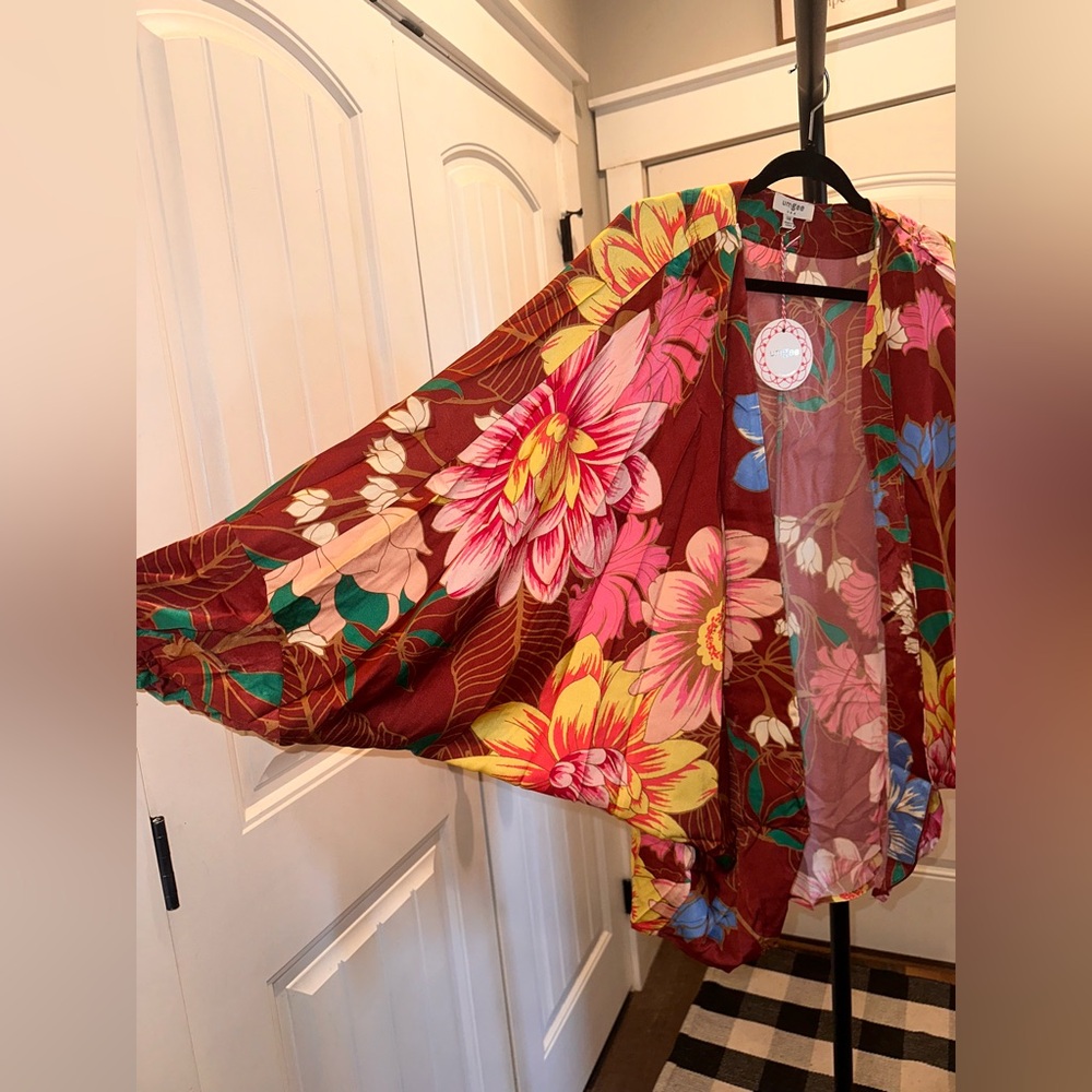 NWT Umgee Size S/M Burgundy Floral Open Front Cardigan with Pink Yellow Accents - Picture 4 of 7